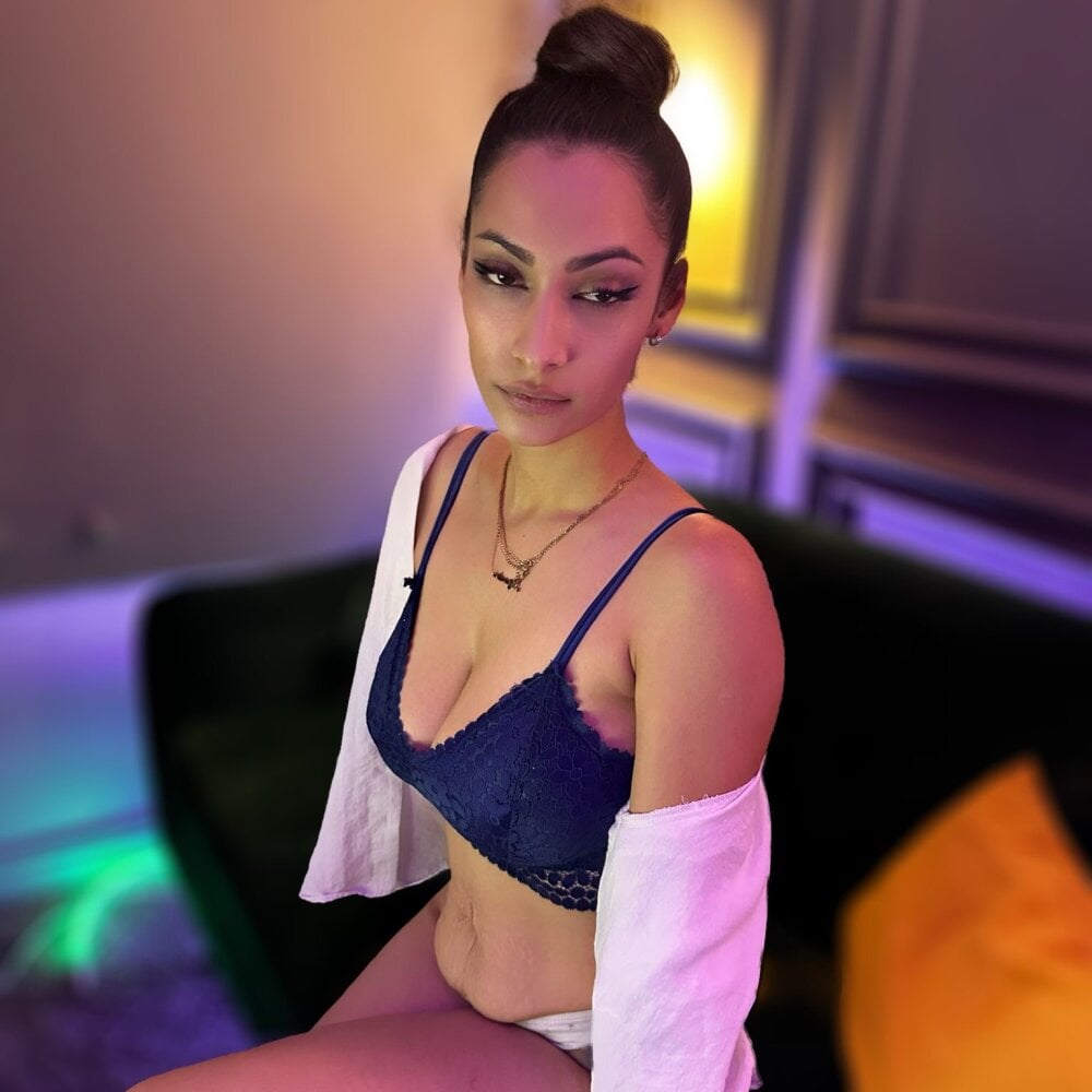 xxx-topcamgirls.com iriseden livesex profile in in-the-depths-of-your-most-delicious-desires cams