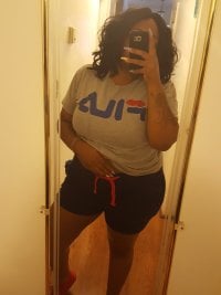 MsRedd_LowKeyy offline chatrum