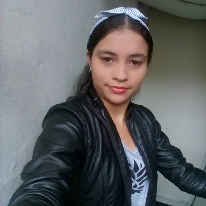 show2cam.com zara_blaze2 livesex profile in bisexual cams