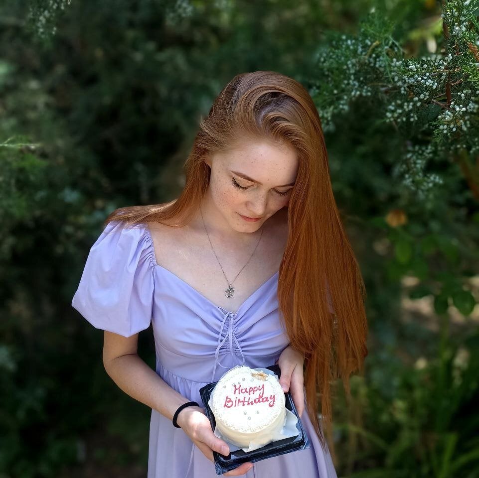 sophia_turn from stripchat