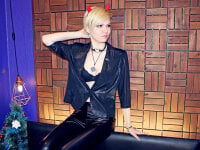 VanessaKingsi's Offline Chat Room