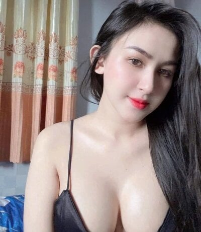 Show_full118 Female Bigtitspetite Live Webcam Sex