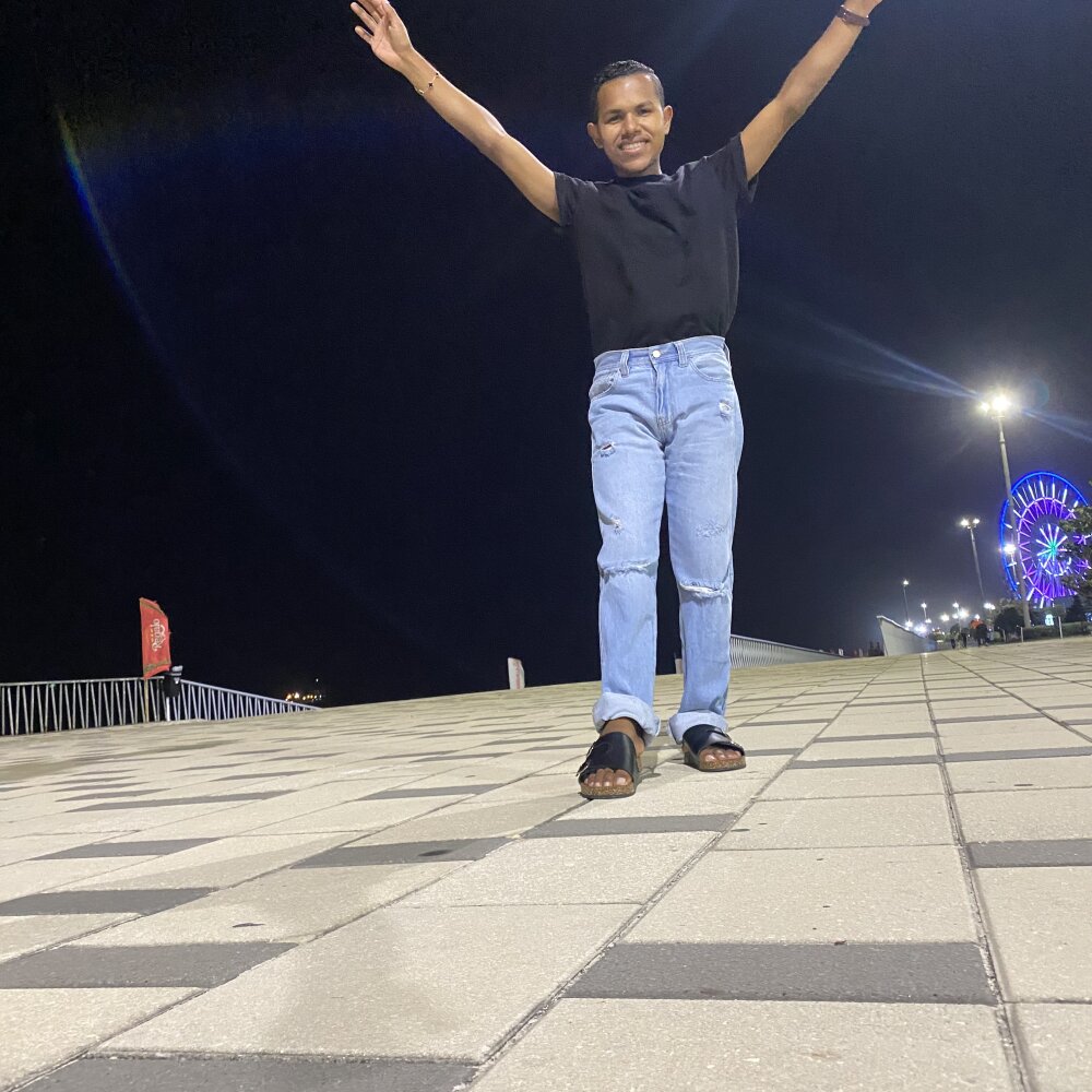 Lovelyboyohot profile