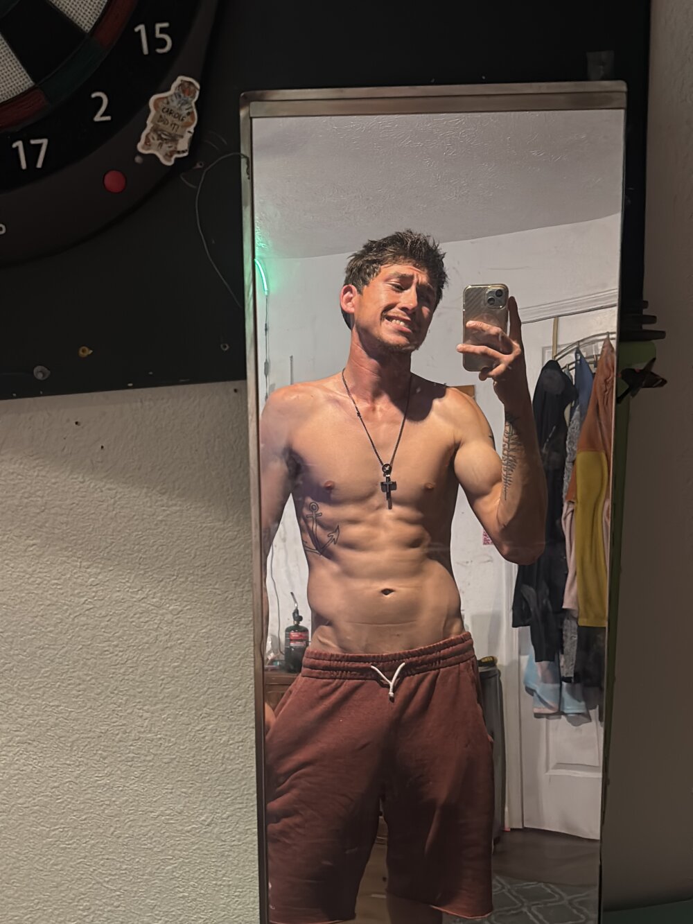 AlecurClit Adlı Modelin Çevrimdışı XXX Sohbeti