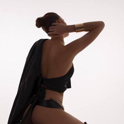elivecams.com Esme_Lehmann livesex profile in ethnicitymixed cams