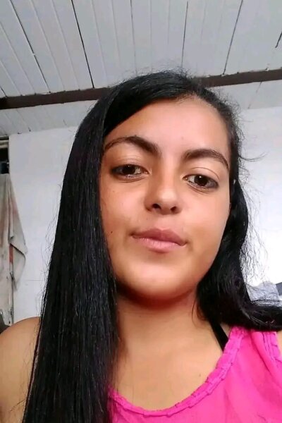 moly_cutte from stripchat