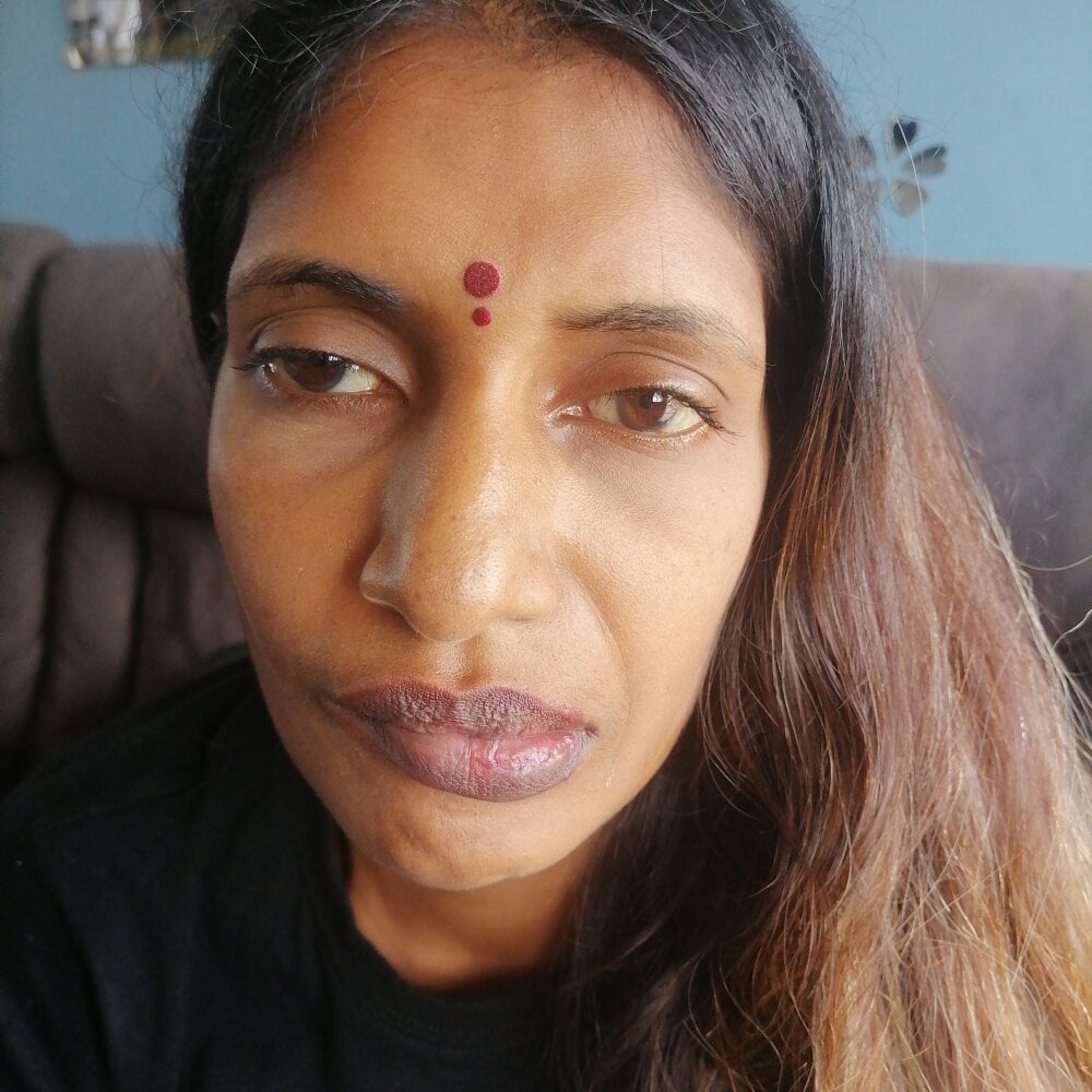 stripchat indianhoney69 webcam profile pic via watchgirlcam.com