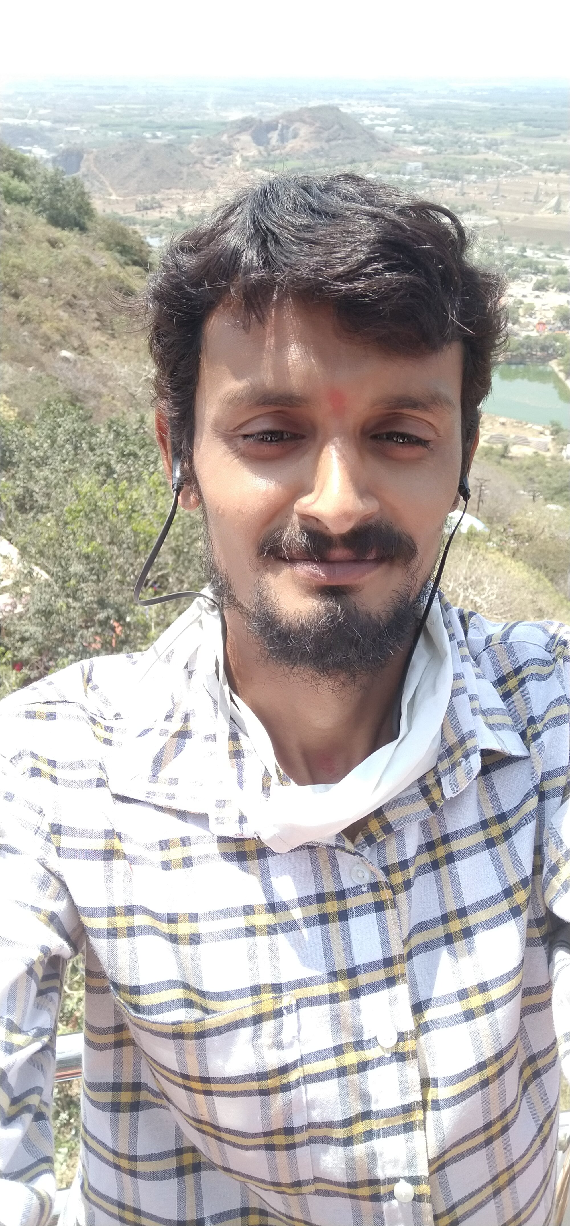 Nanduhotguy