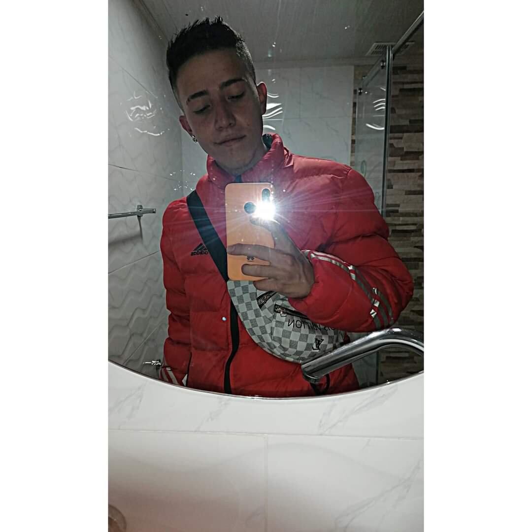 labagirl_charkboy
