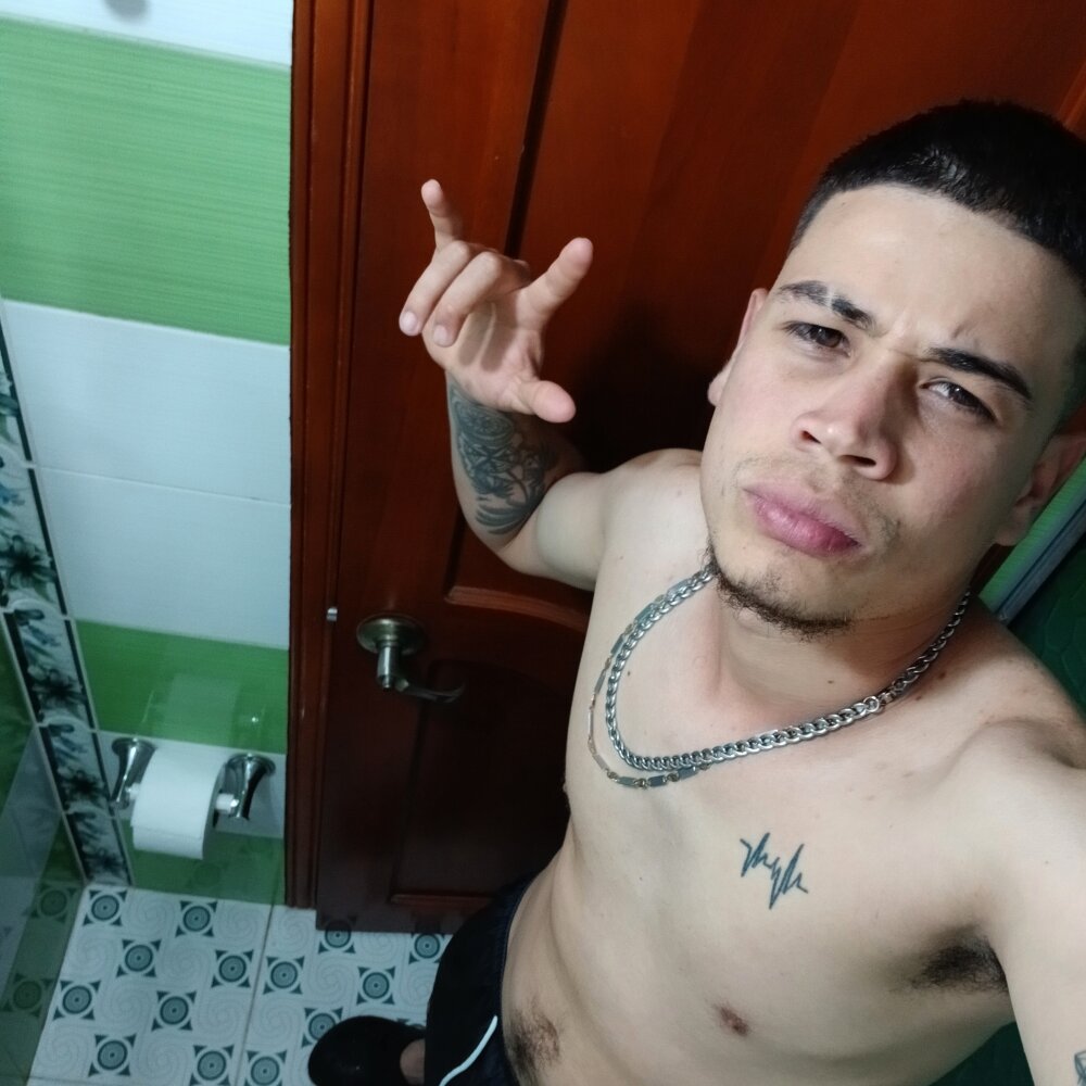 Mlkvzla's Offline XXX Chat