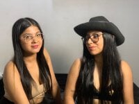 Twinsexlove's Offline Chat Room