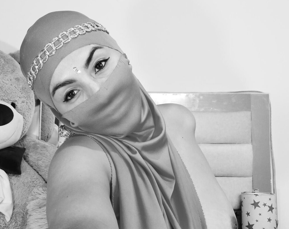 sara-sabbagh from stripchat