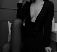 lizzy_fixis' Offline XXX Chat