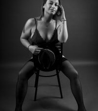 Charlot_milf