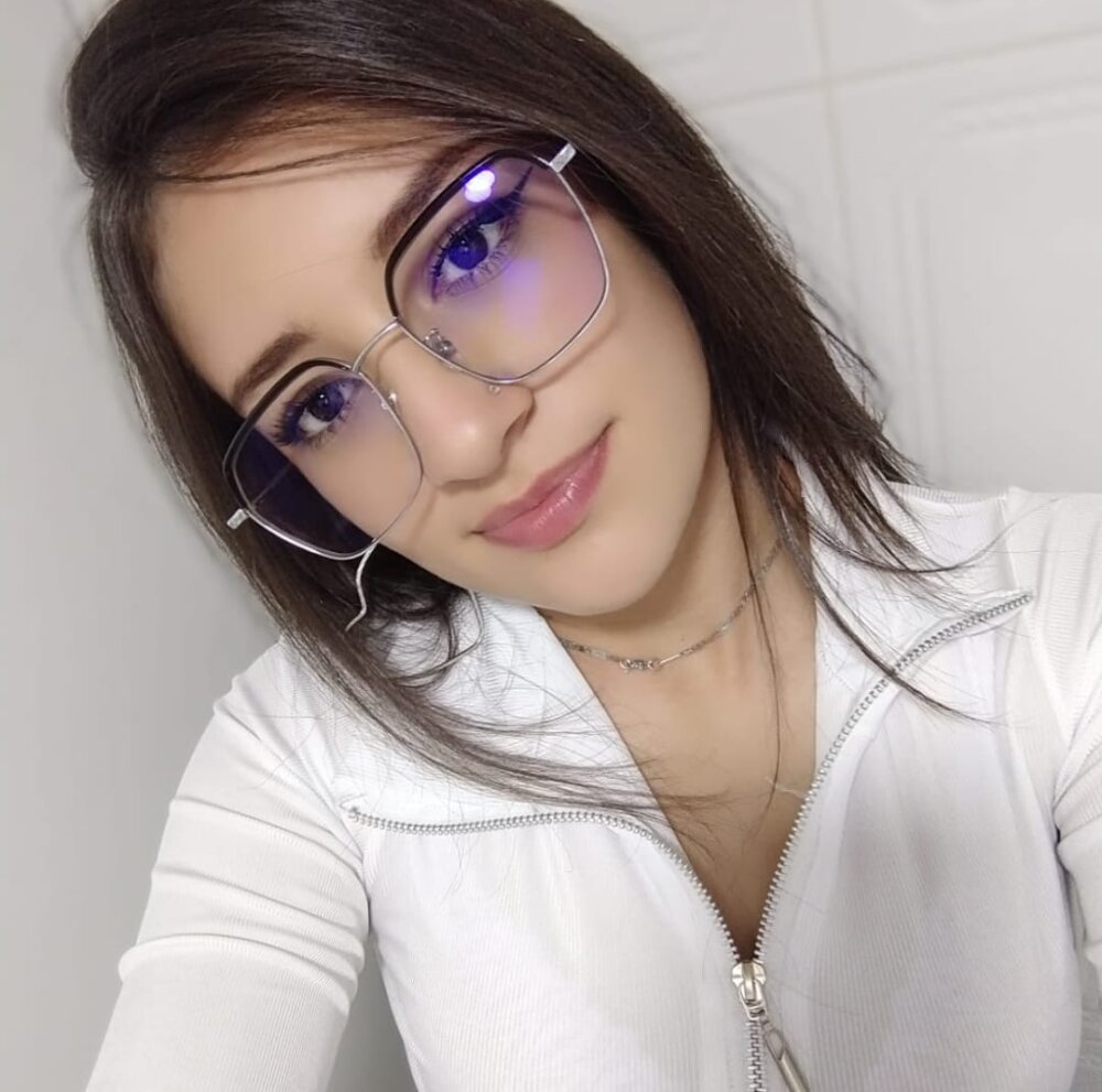sharlott_19