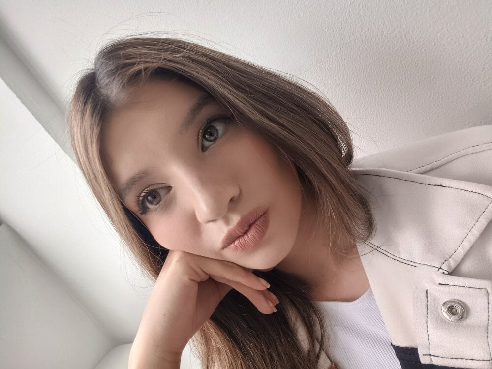 Danna_Sweet_v live cam model at StripChat