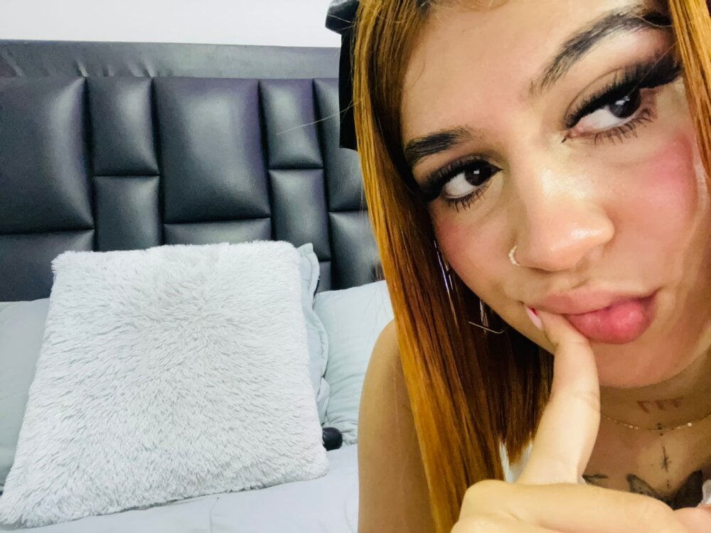 soofikiss from stripchat