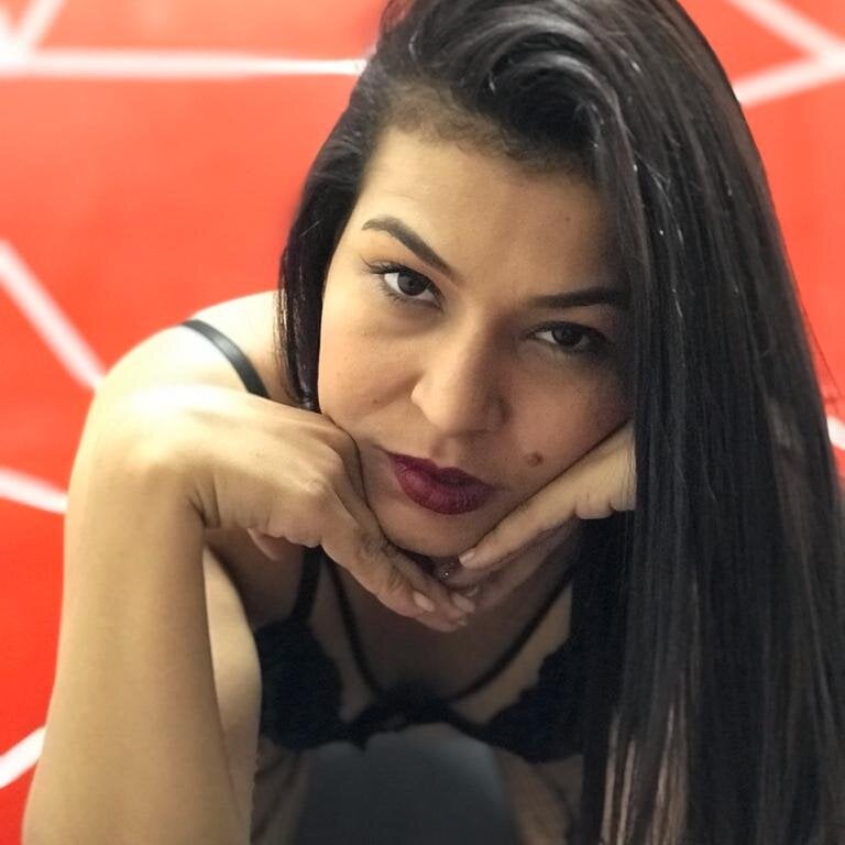 SABRINNA_SEXX 离线XXX聊天