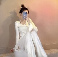 Glowworn_ Adlı Modelin Çevrimdışı Sohbet Odası