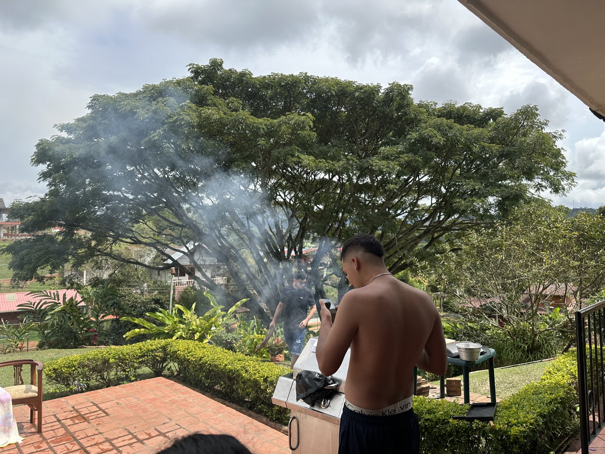 Ll220j44 live webcam