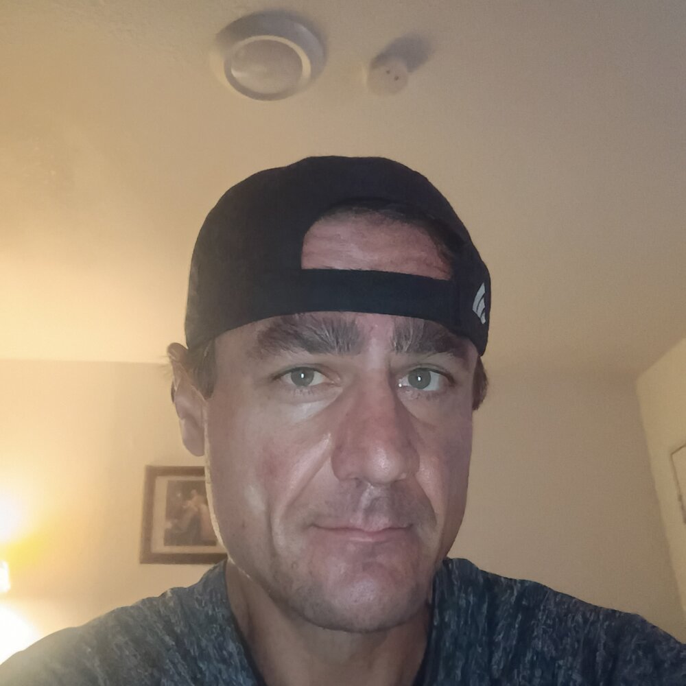 Bearclaw42069too's Offline XXX Chat