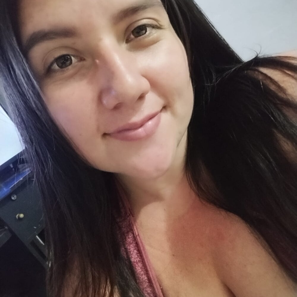 alahia_collins profile