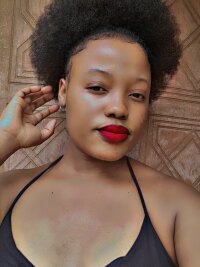 Wet_Black_Clit's Offline XXX Chat