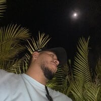 Nick_Annie's Offline Chat Room