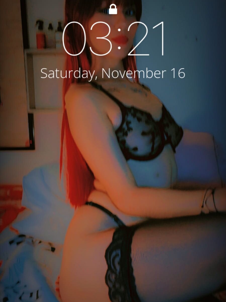 Live sex webcam photo for gimena_ #290208385