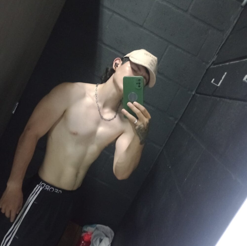 Owenn_17