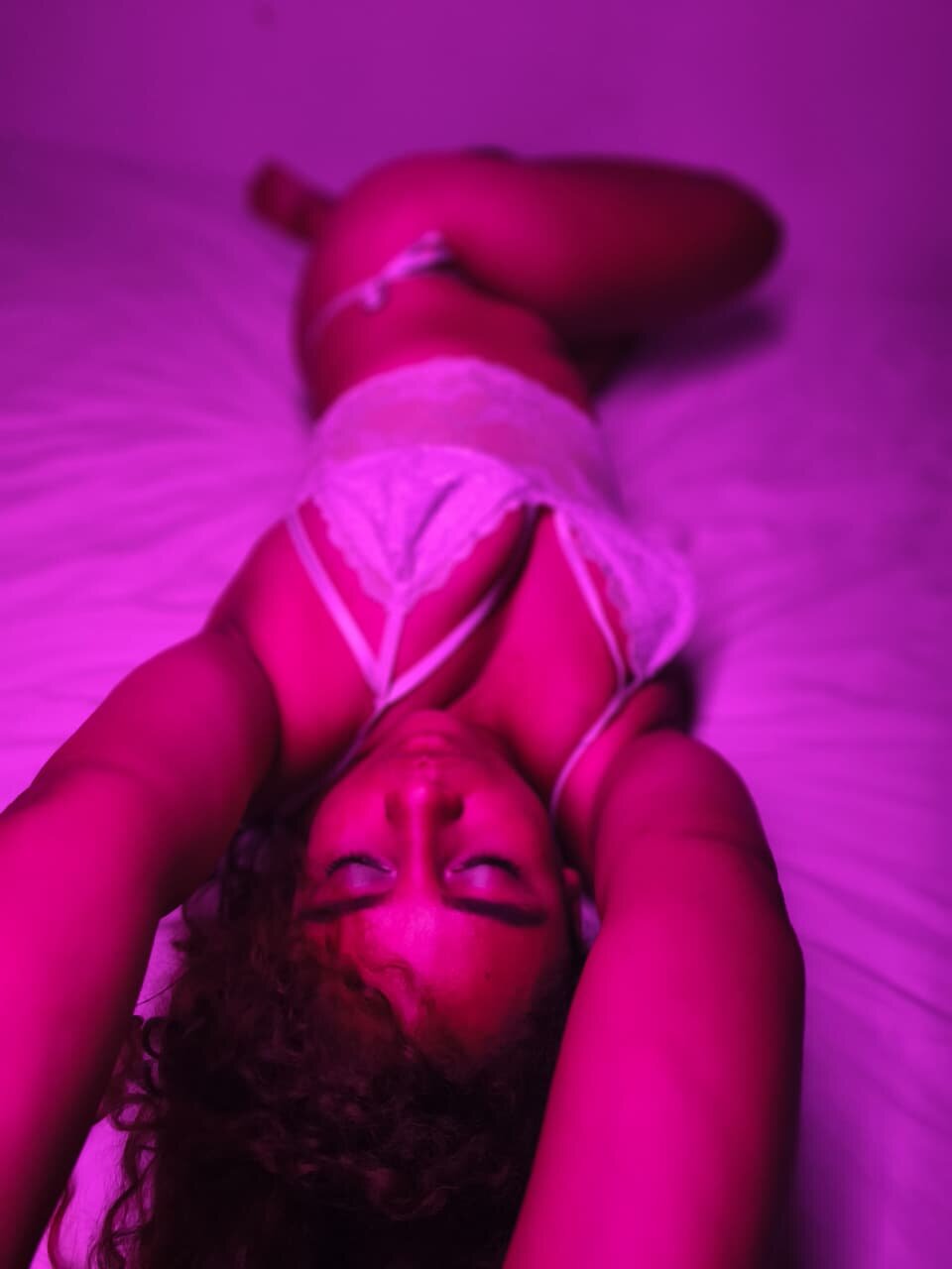LalyRoberts_