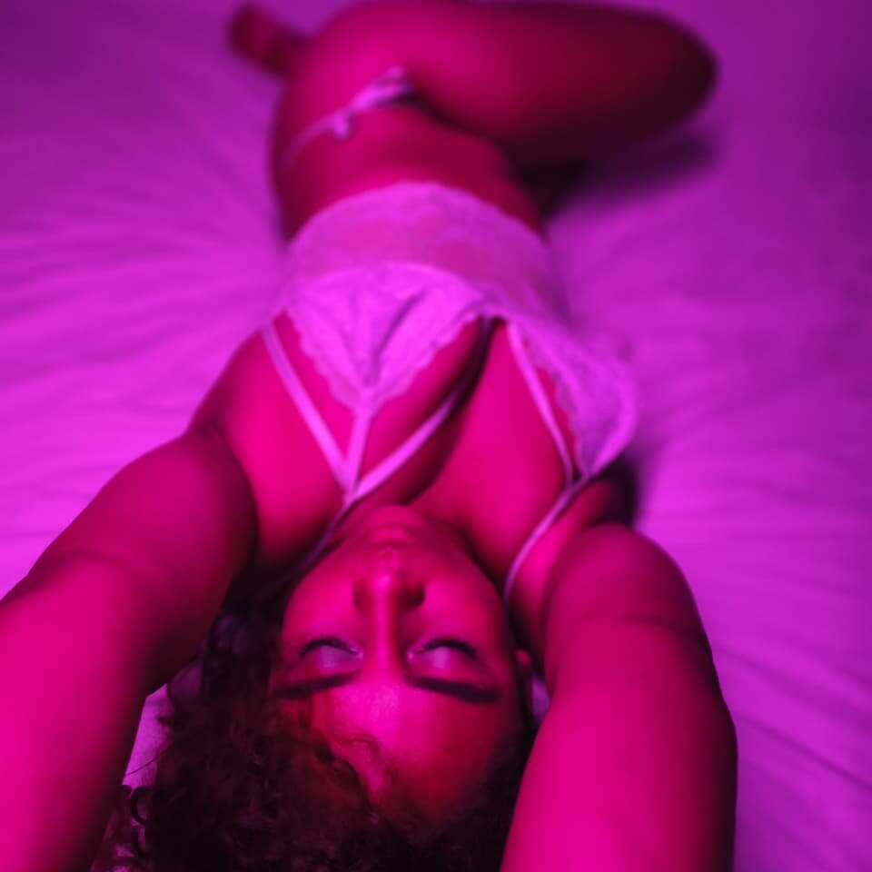 lalyroberts_ from stripchat