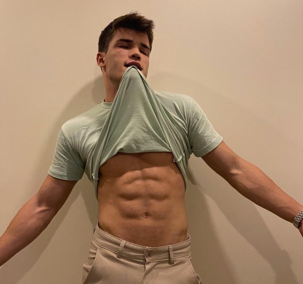 Kurtadamxxxx Webcam Model Profile | xLiveSex