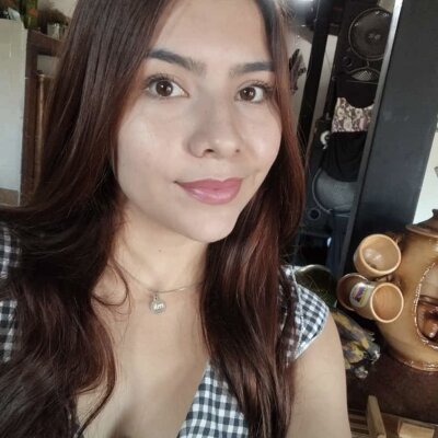 rossipink from stripchat