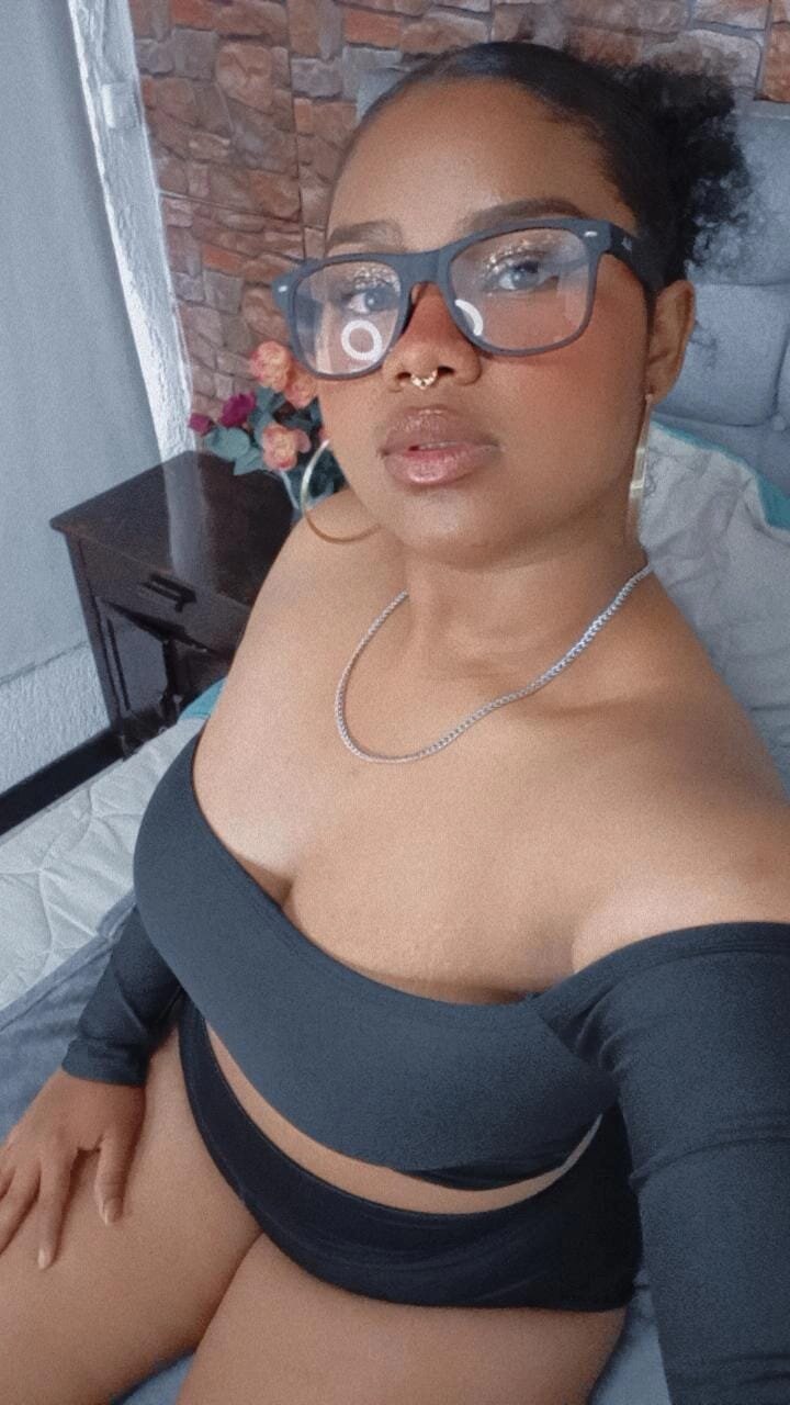 ebony_crystal_