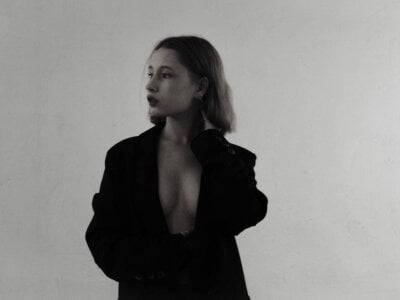 ToxicMuse Female Smalltits XXX Live Cam