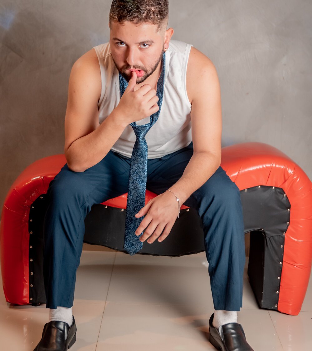 marcosninfo_ from stripchat