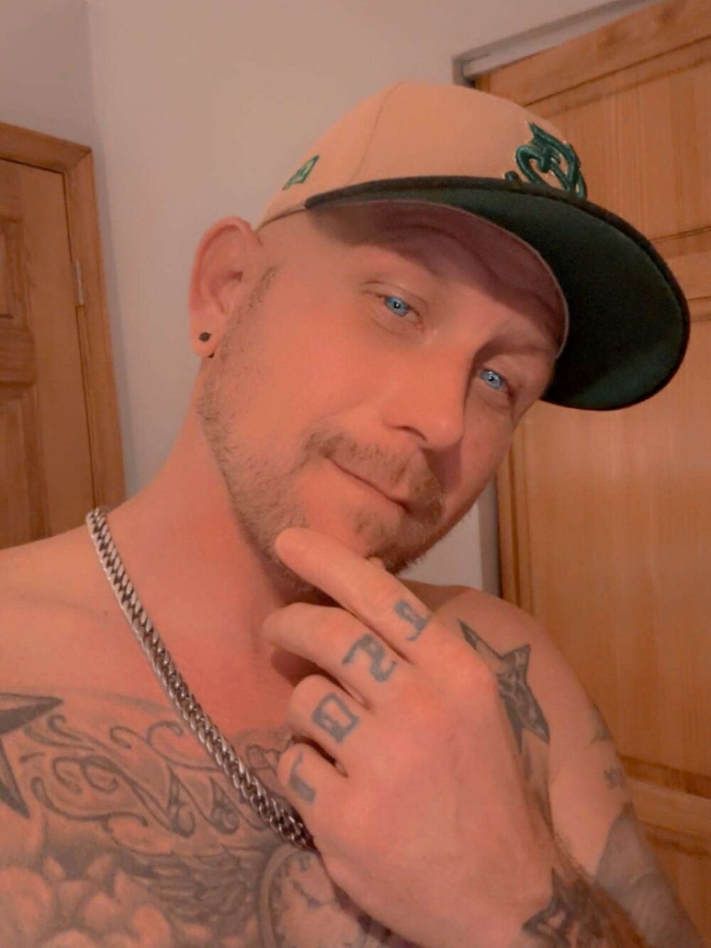 j-dubb from stripchat