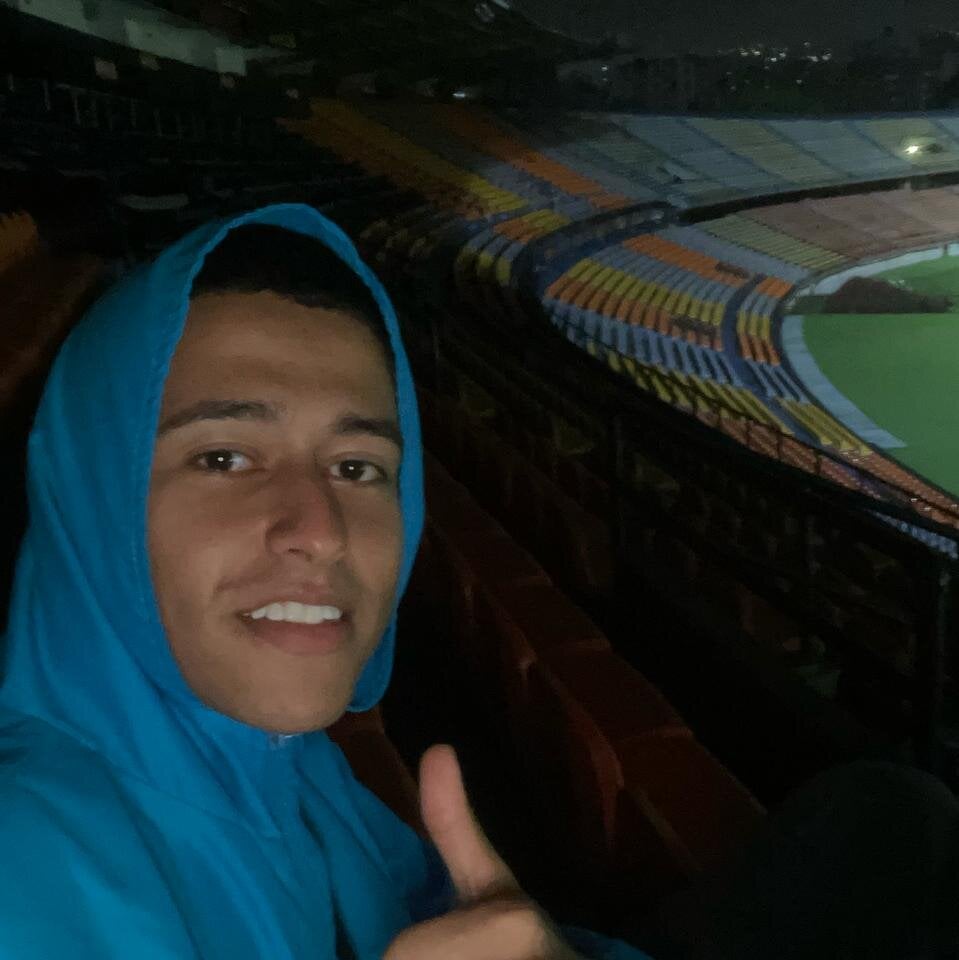 luis_sanchez1 from stripchat