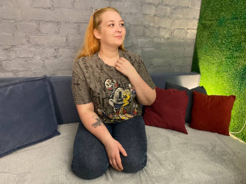 mega-camsex.net betty_millerr livesex profile in deutsch cams