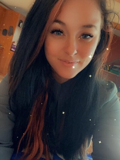 Nicolelux33