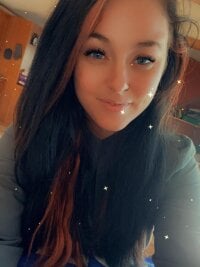 nicolelux33's webcam live show