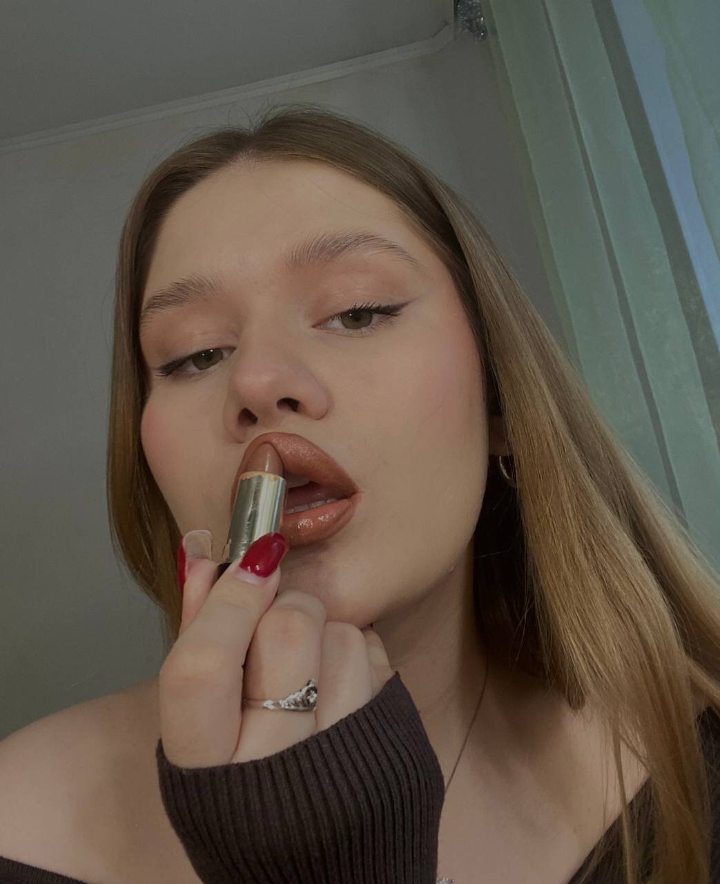 Emilia_Clare