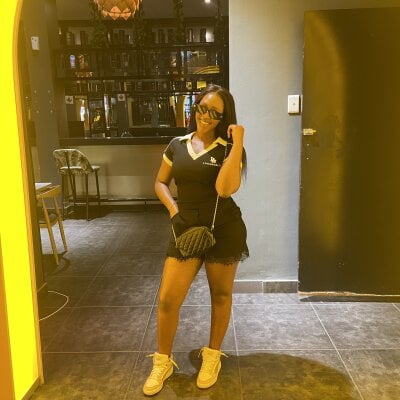 Spicy-Mommy on StripChat