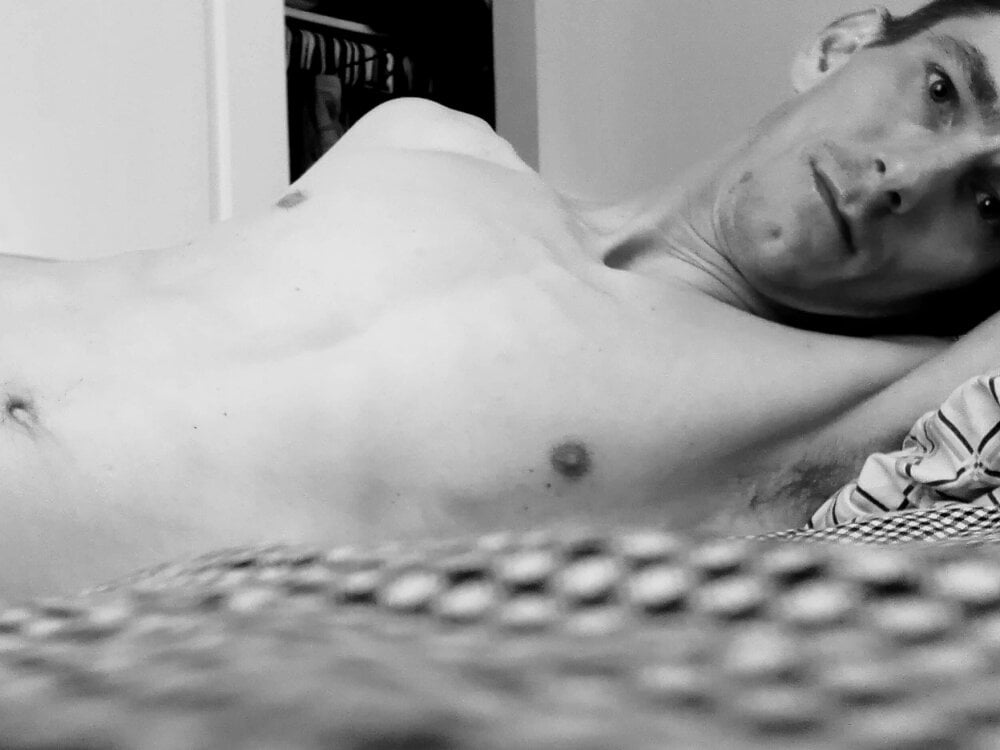 Murdock1124's Offline XXX Chat