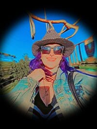 Bianca_369's Offline Chat Room