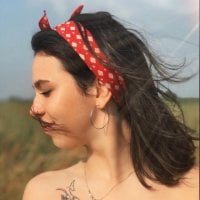 KatrinaDelcieAmiran1's Offline Chat Room