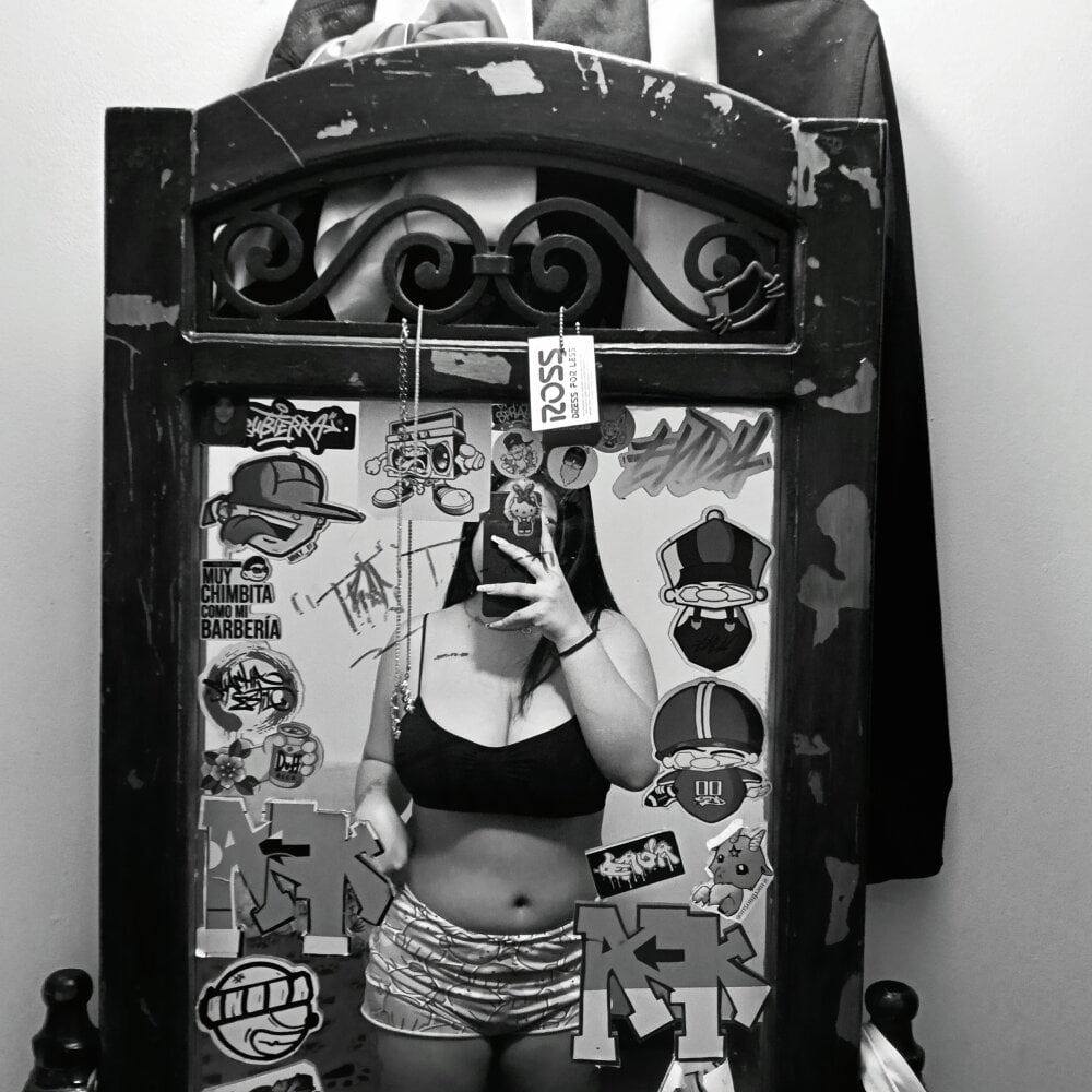 glamcambabes.com _juli17_ livesex profile in in-amazing-city cams