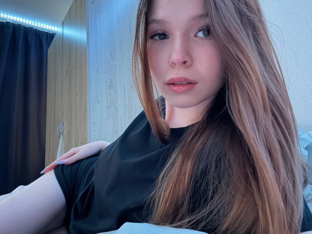 Cam girl TinysRoses