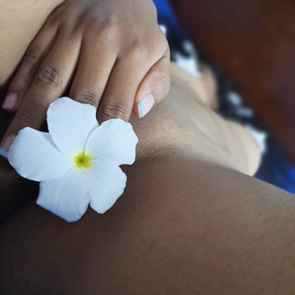 960x960 foto de desnudos de alta calidad